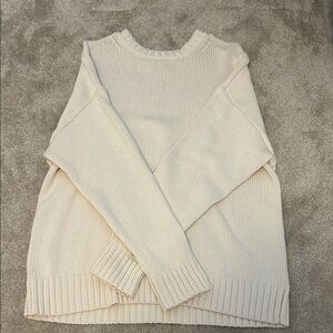 GAP Women's Ivory Crew Neck Sweater